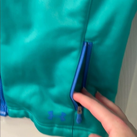 Under Armour Jacket - Picture 2 of 7